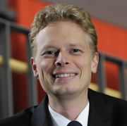 Dr. Christian Korth